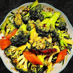 Best Broccoli with Garlic Sauce in Jeannette, PA